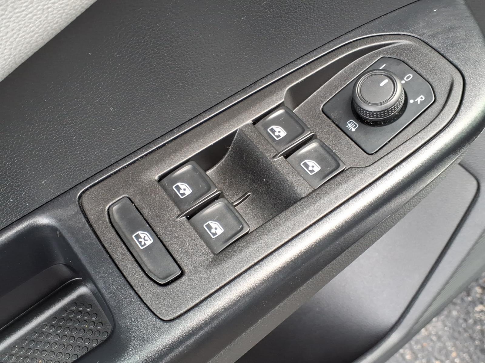 VolkswagenTaos21