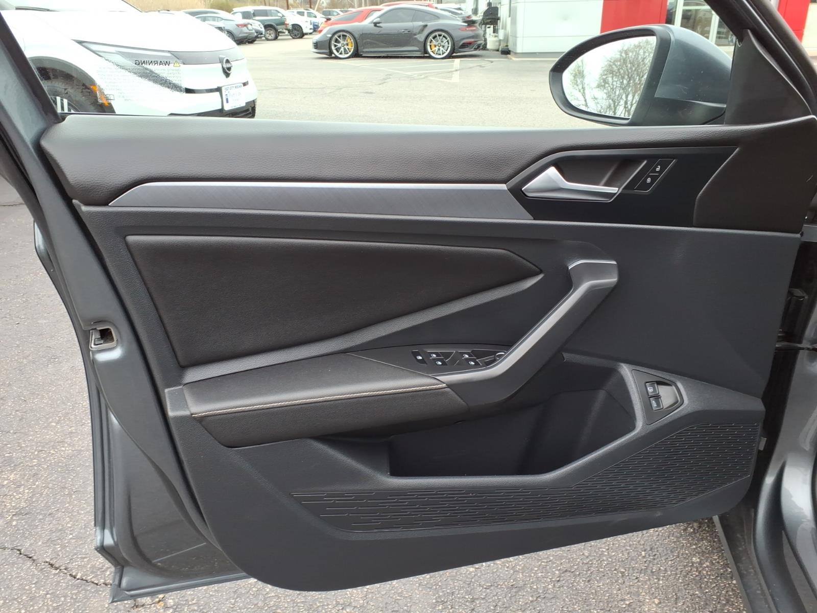 VolkswagenJetta21