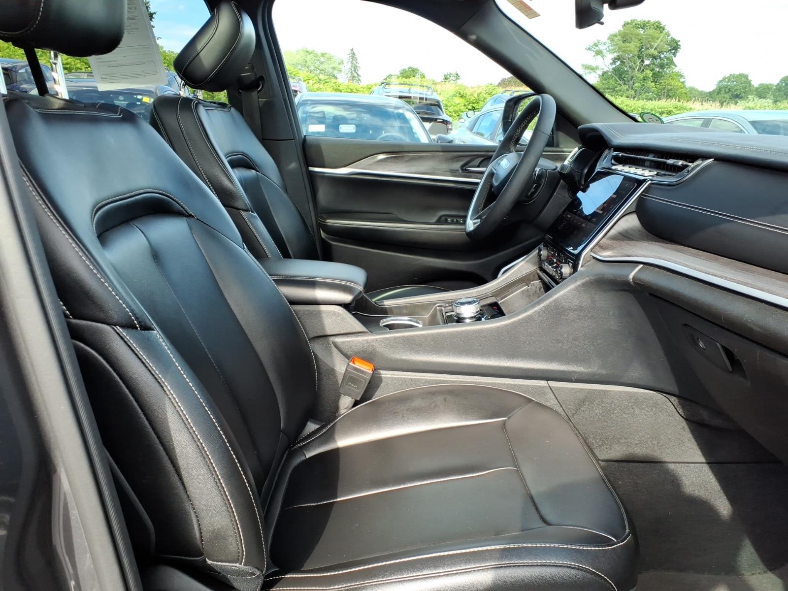 JeepGrand Cherokee22