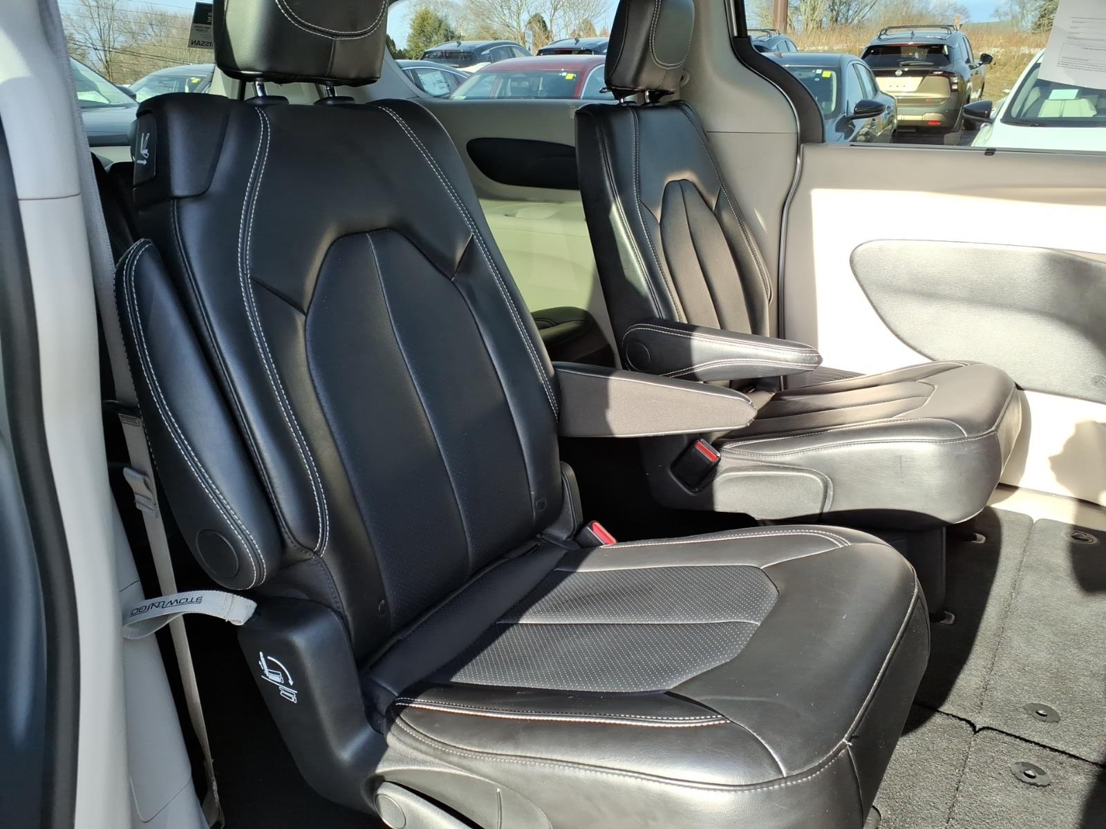 ChryslerPacifica22