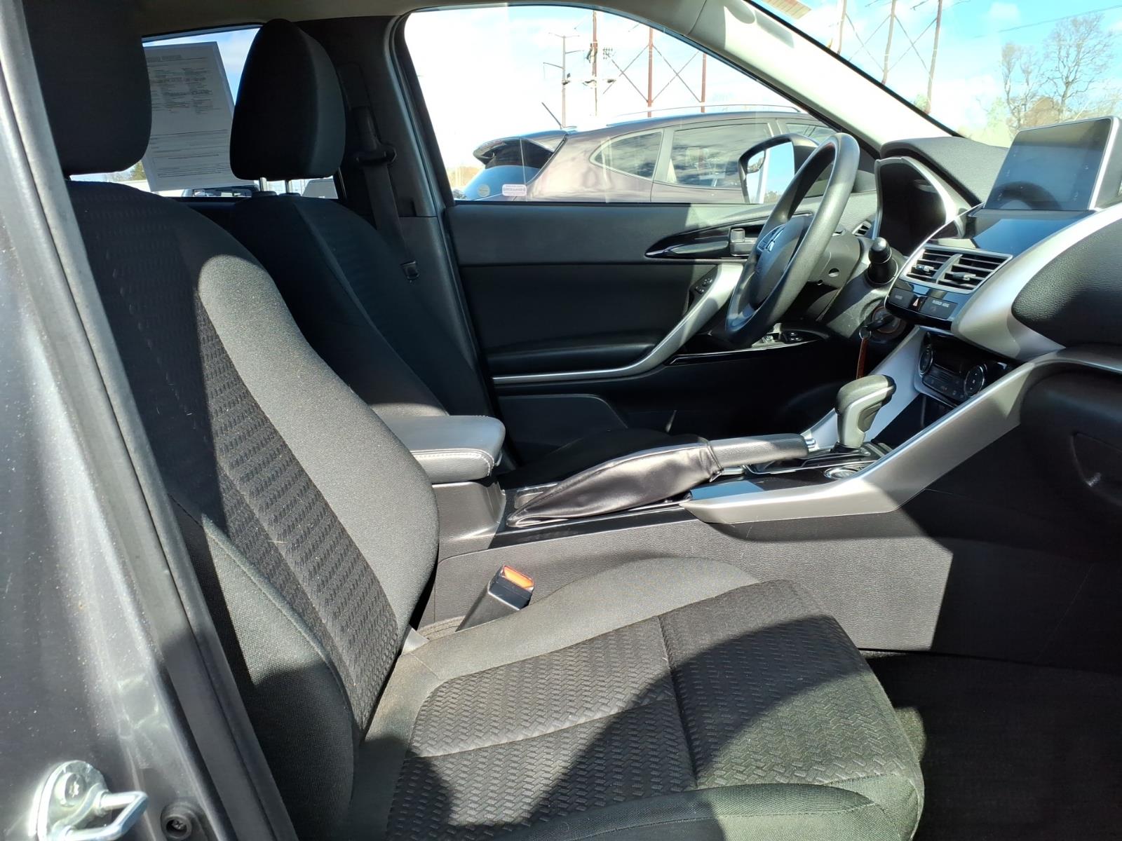 MitsubishiEclipse Cross22