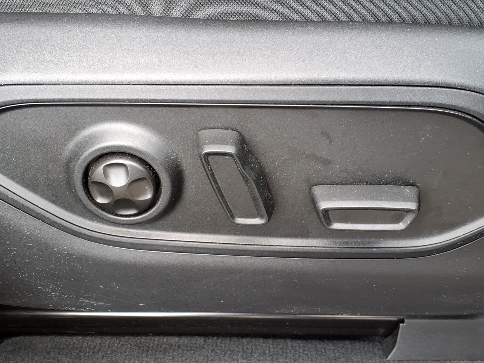JeepGrand Cherokee23