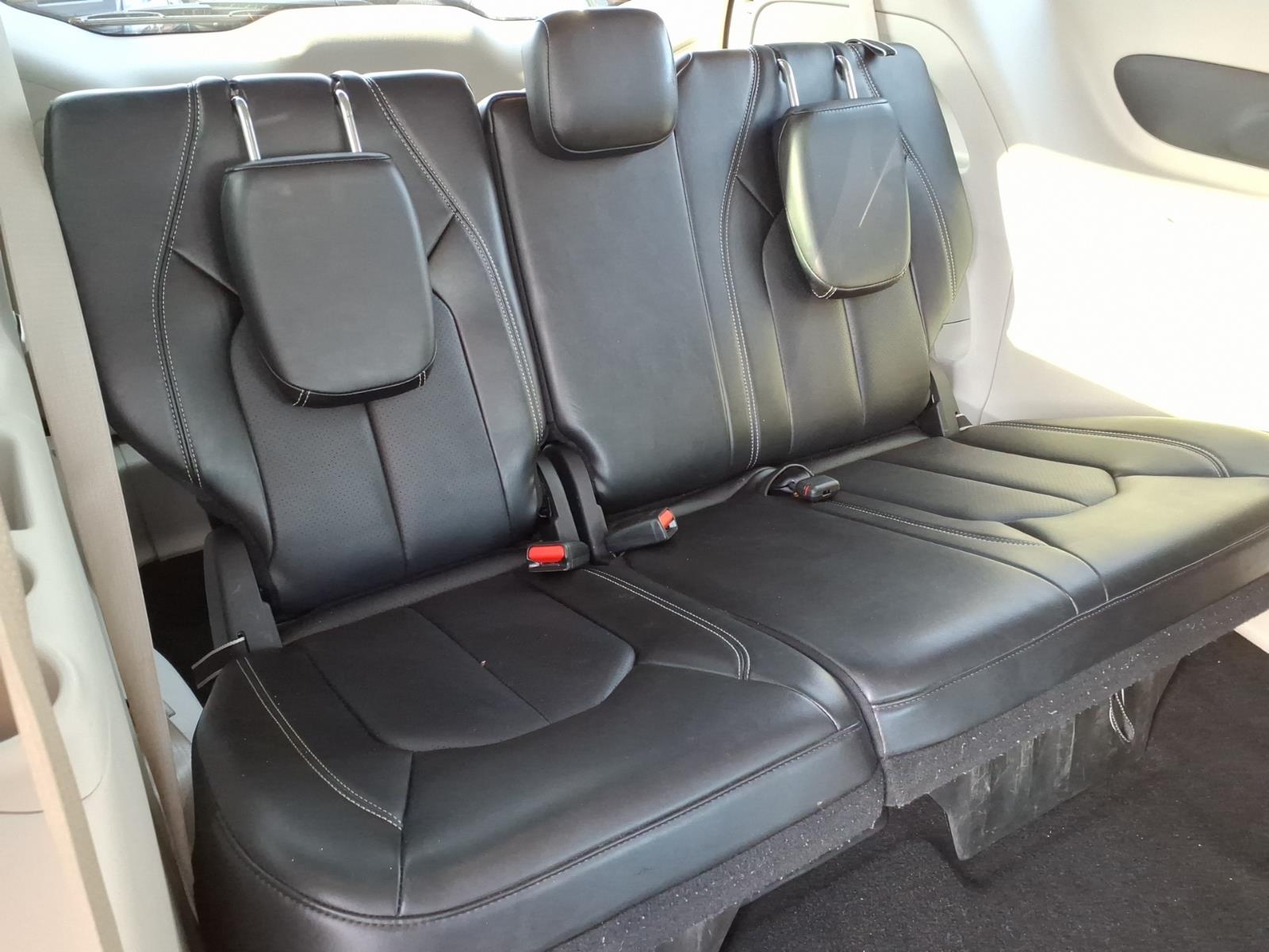 ChryslerPacifica23