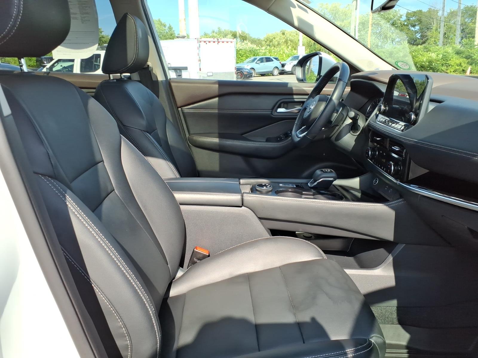 NissanRogue23