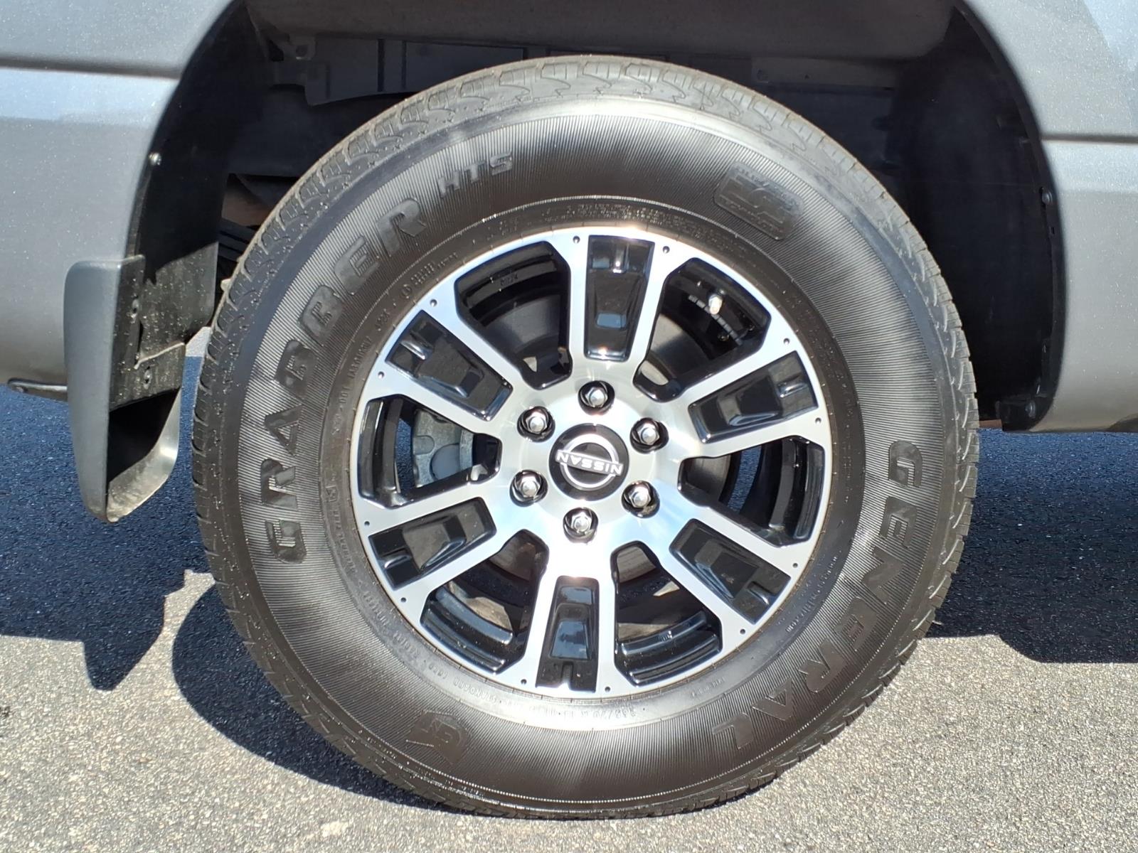 NissanTitan24