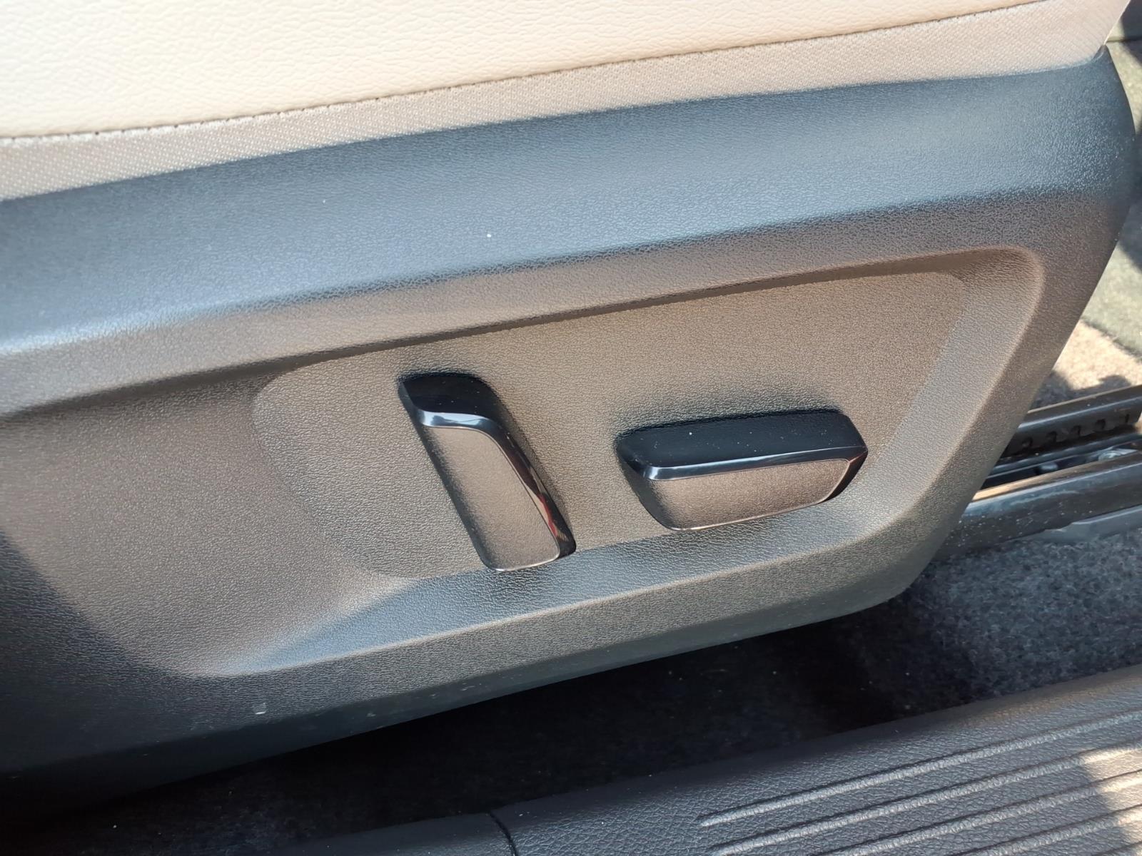 NissanRogue24