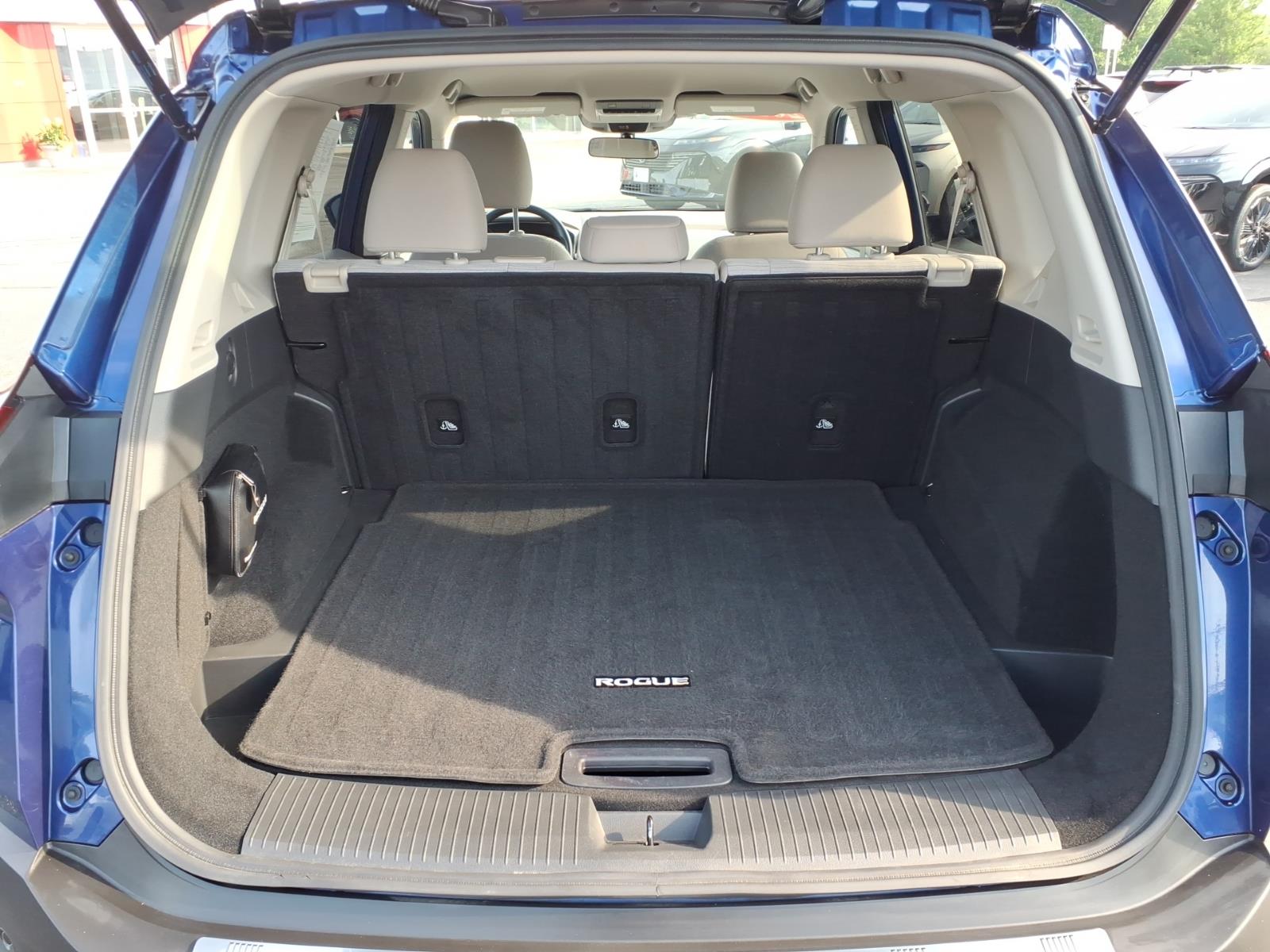 NissanRogue24