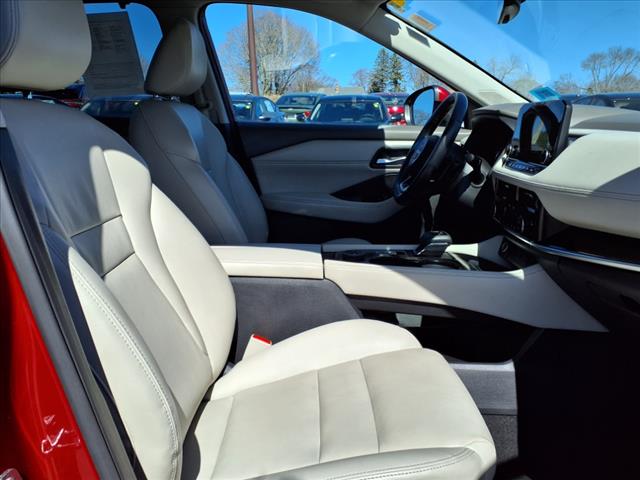2022 Nissan Rogue SL