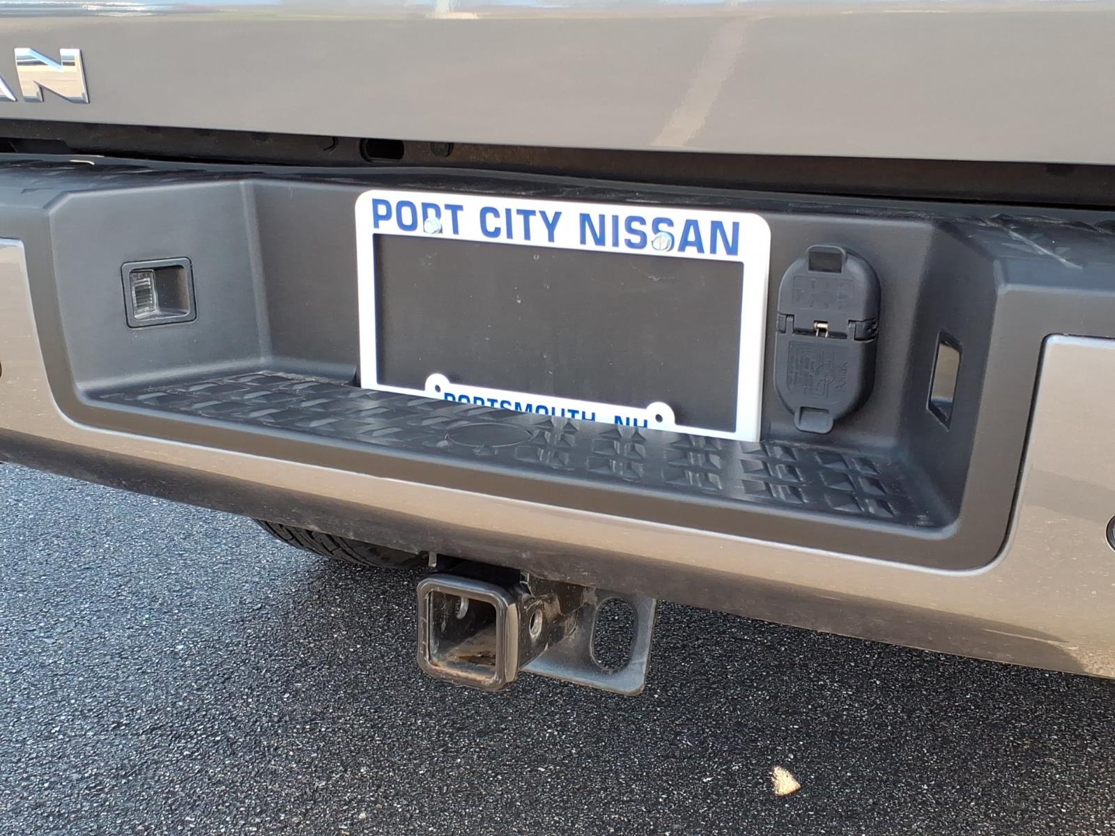 NissanTitan25