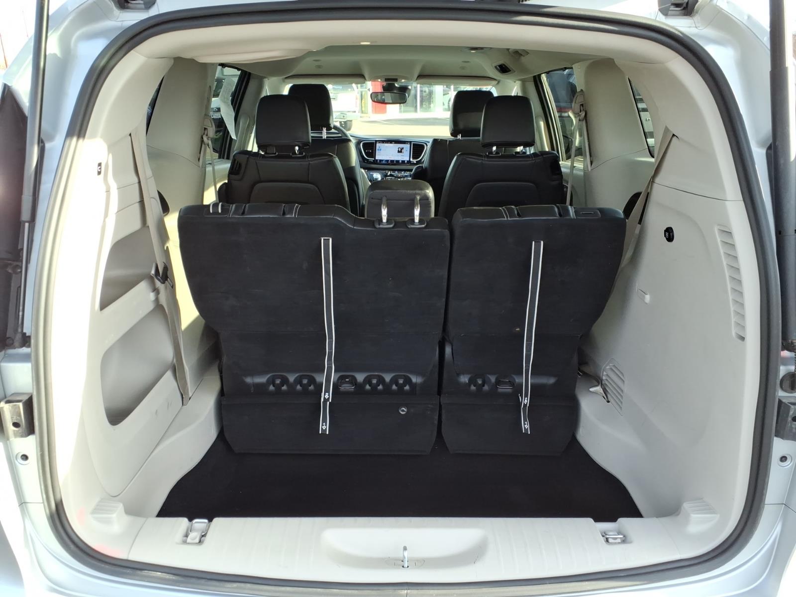 ChryslerPacifica25