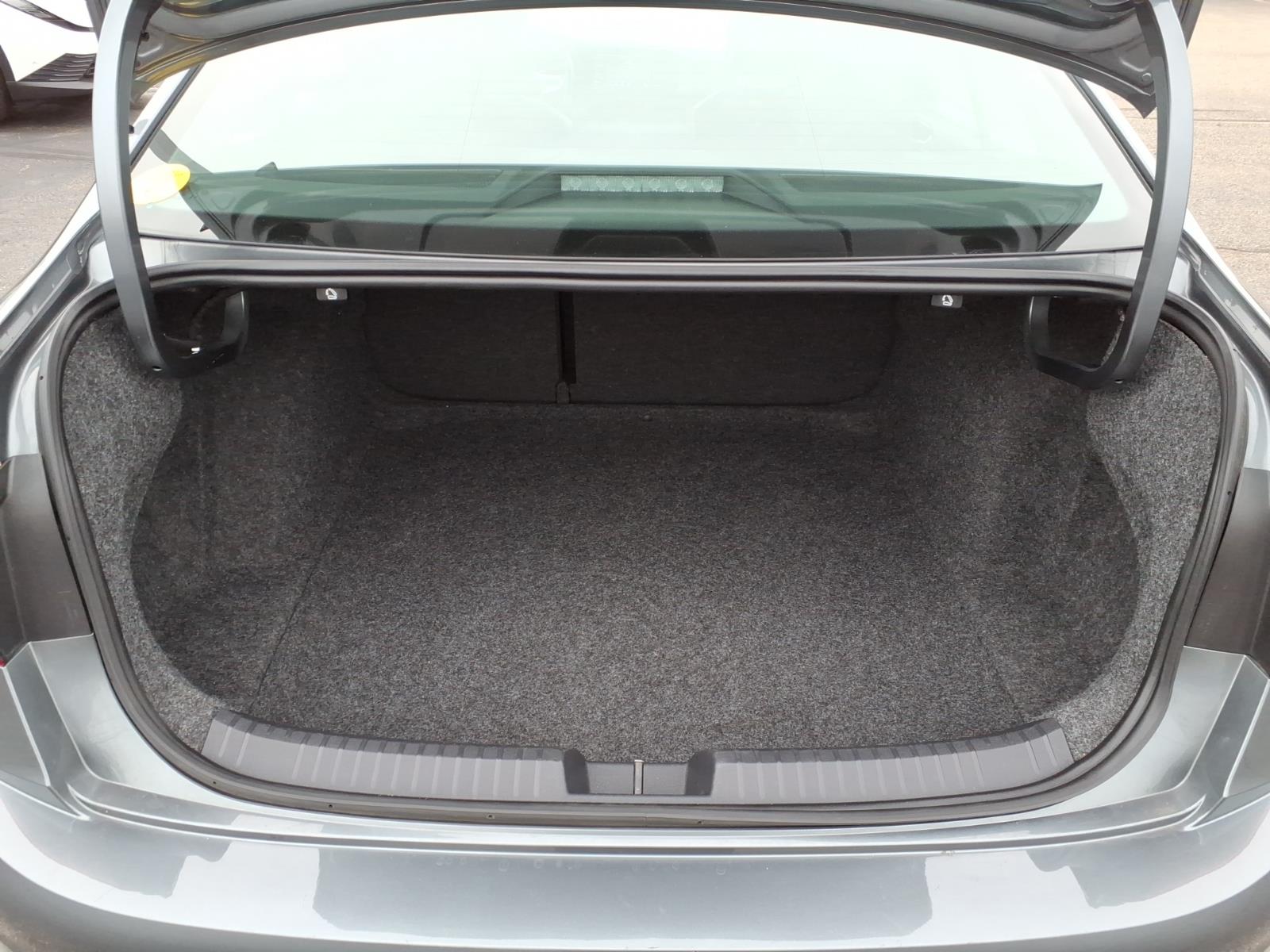 VolkswagenJetta25
