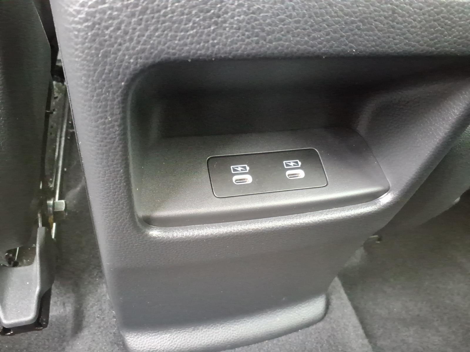 HondaCR-V Hybrid25