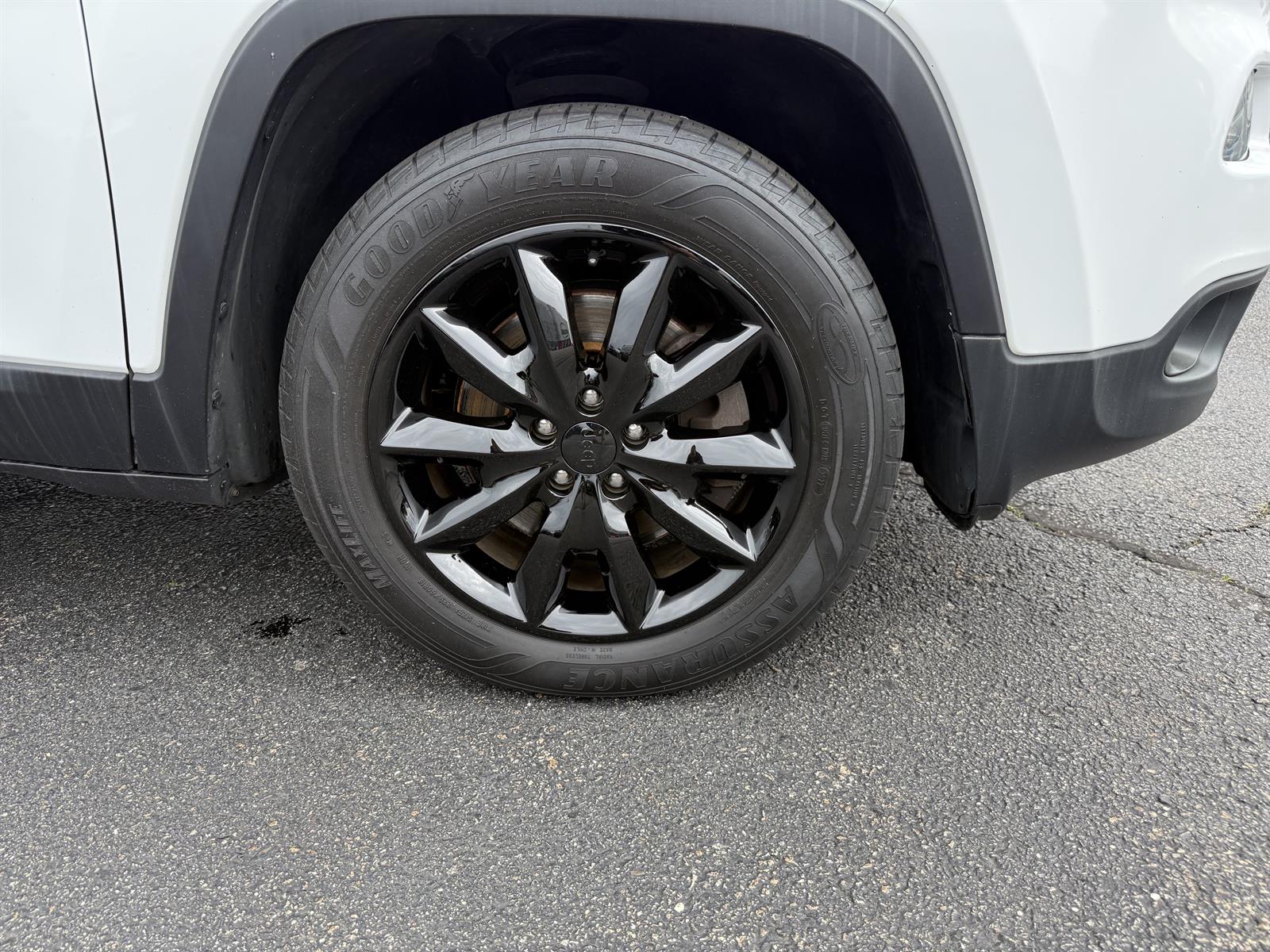 JeepCherokee26