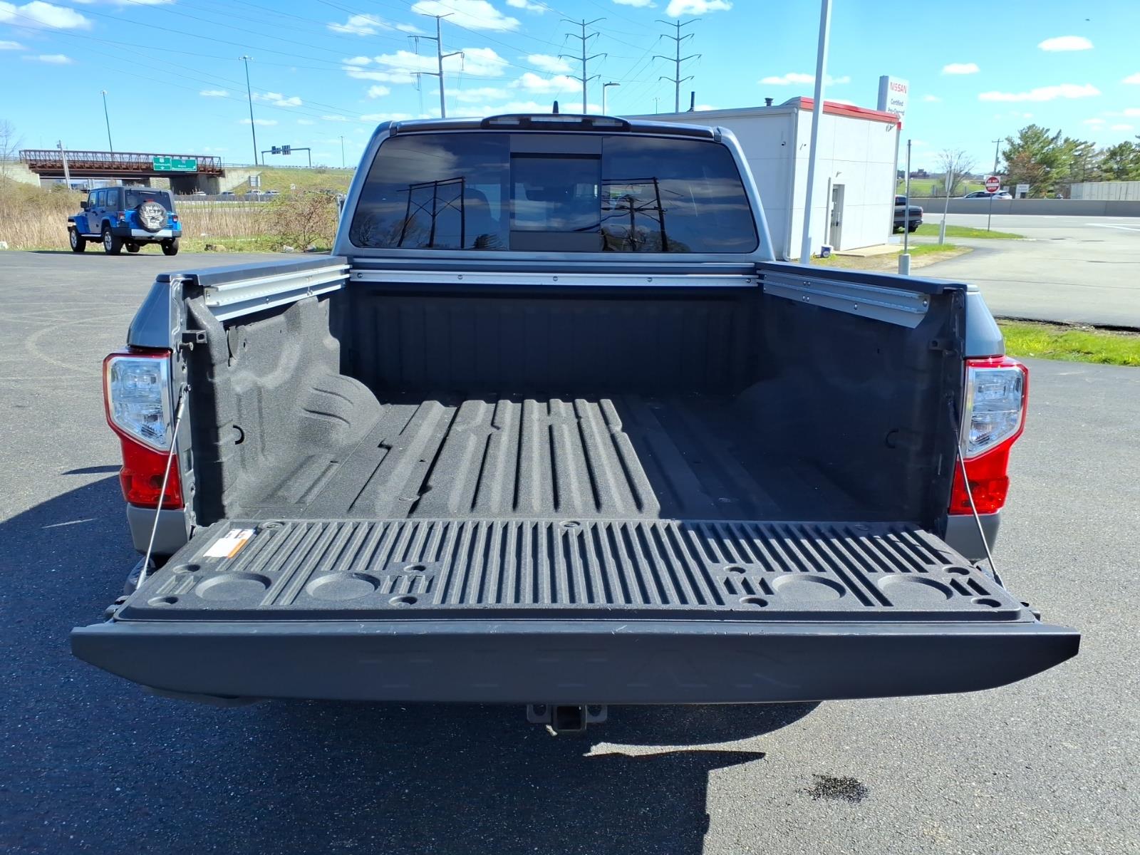 NissanTitan26
