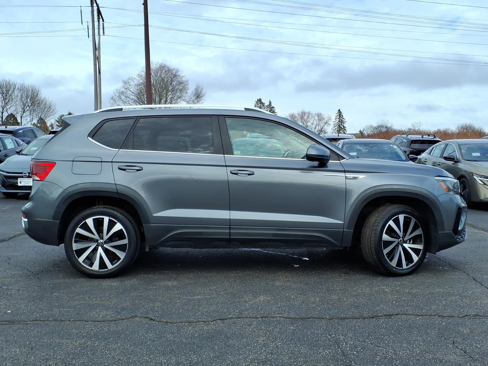 VolkswagenTaos26