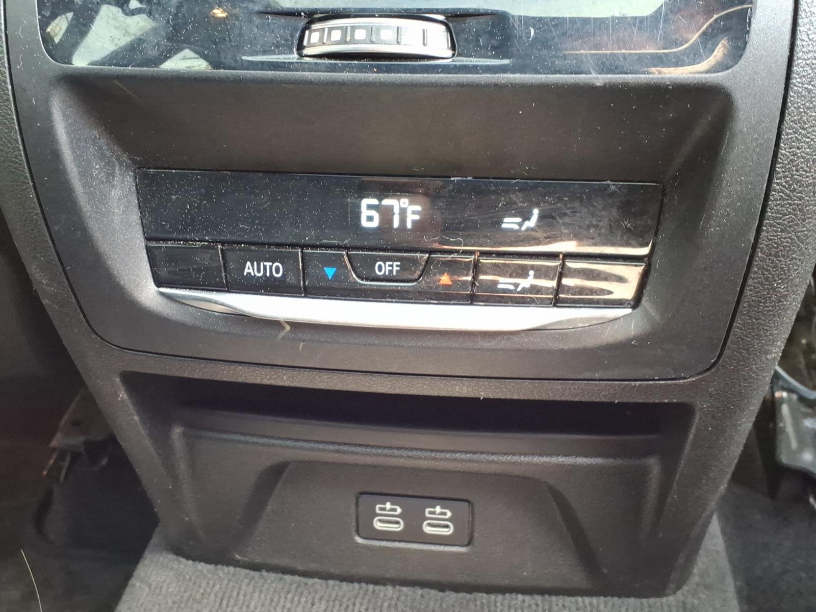 BMWX326