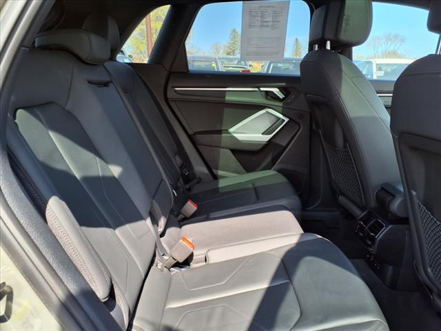 2022 Audi Q3 quattro S line Premium 45 TFSI
