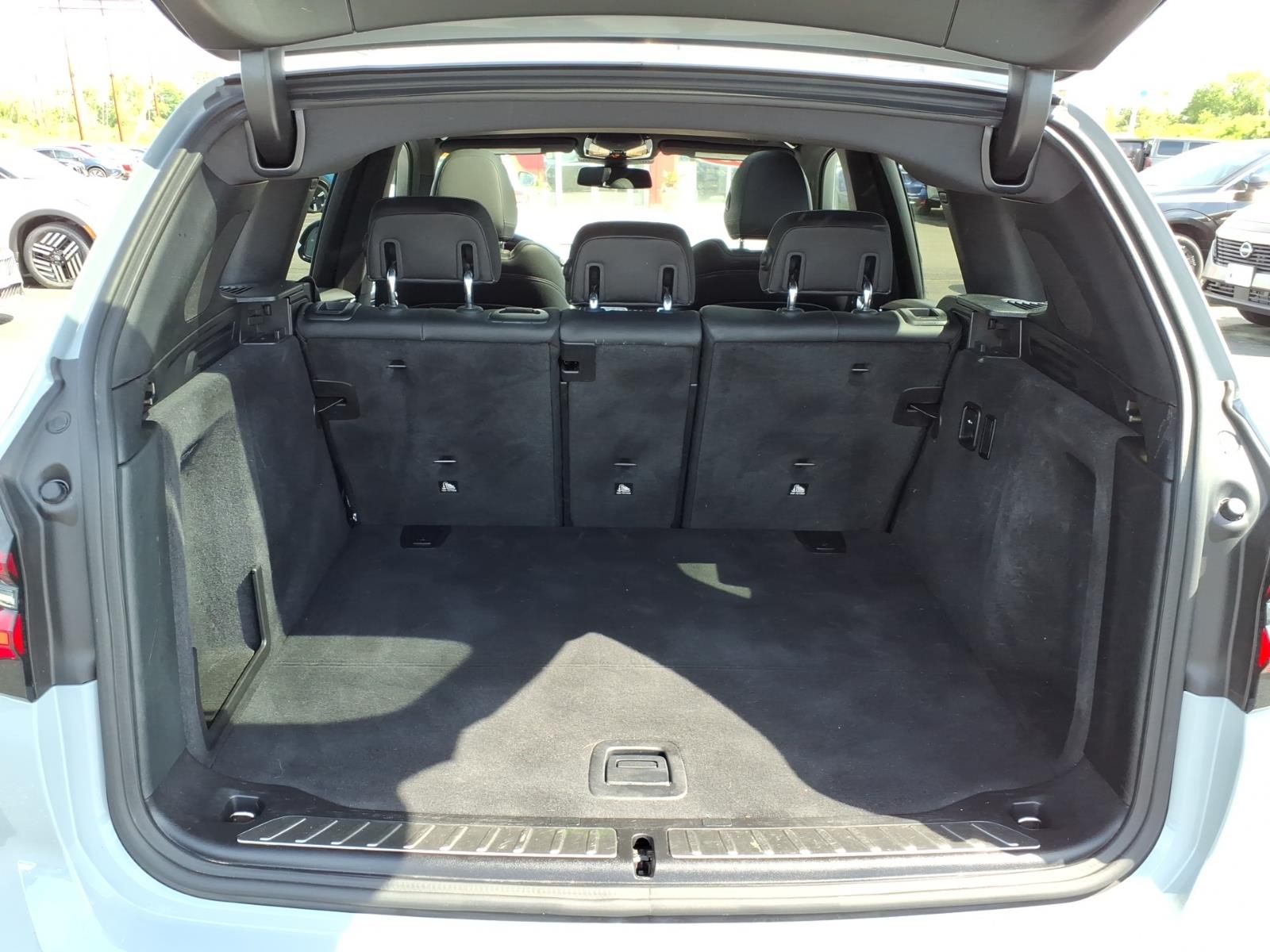 BMWX327