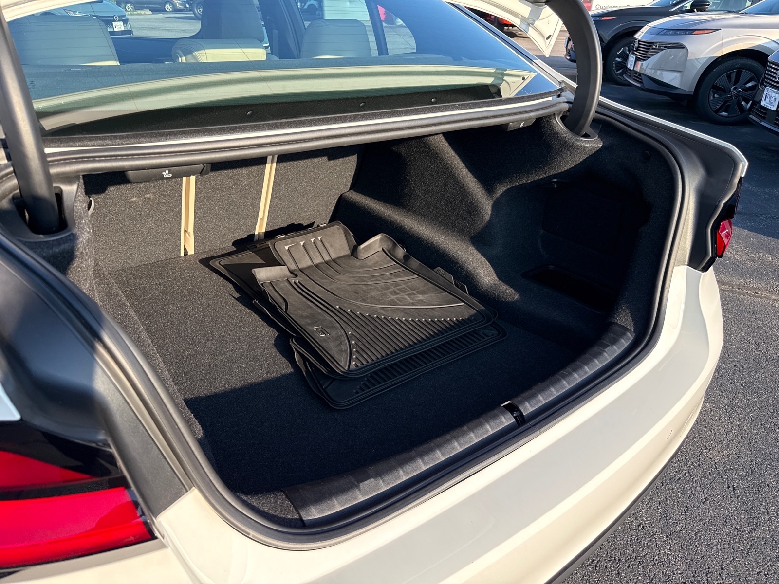 BMW5 Series28