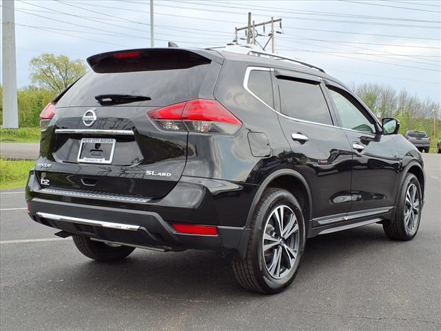 2017 Nissan Rogue SL