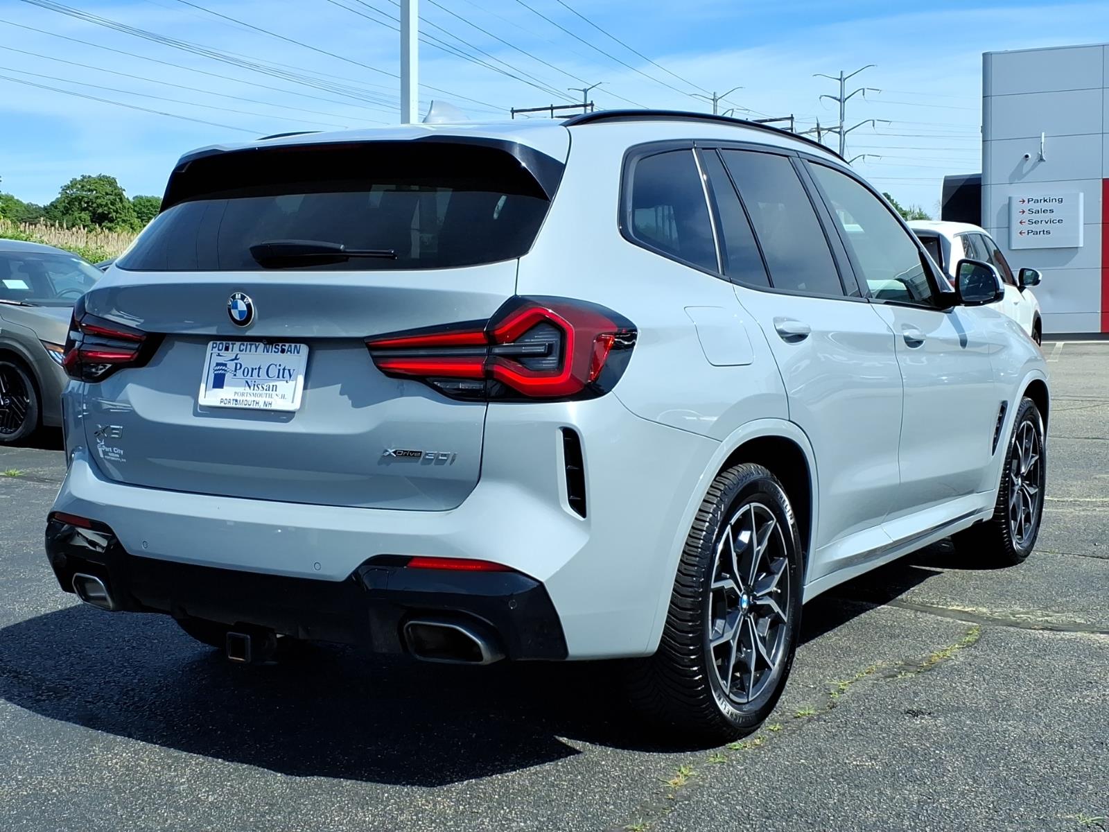 BMWX329
