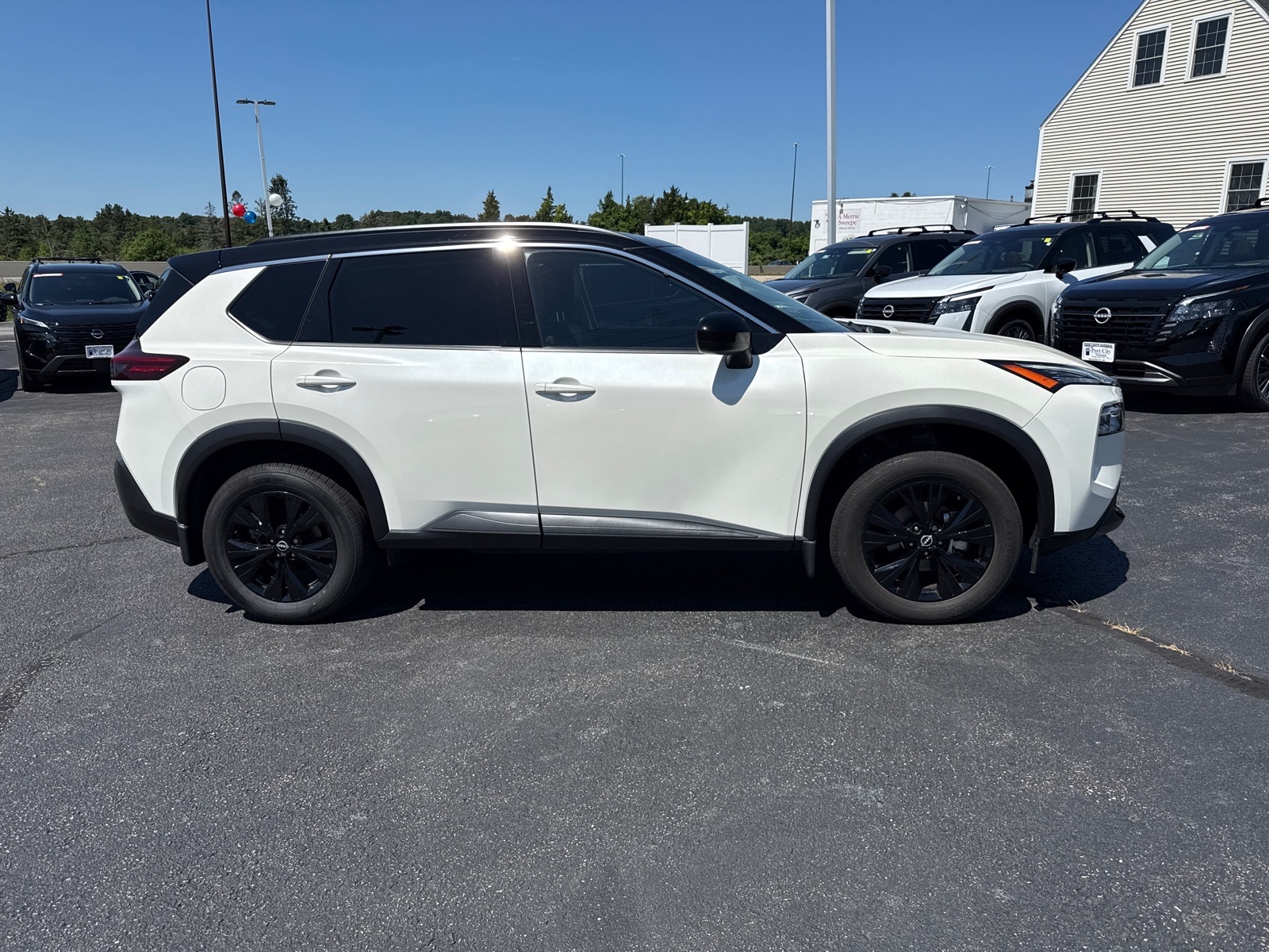 NissanRogue2