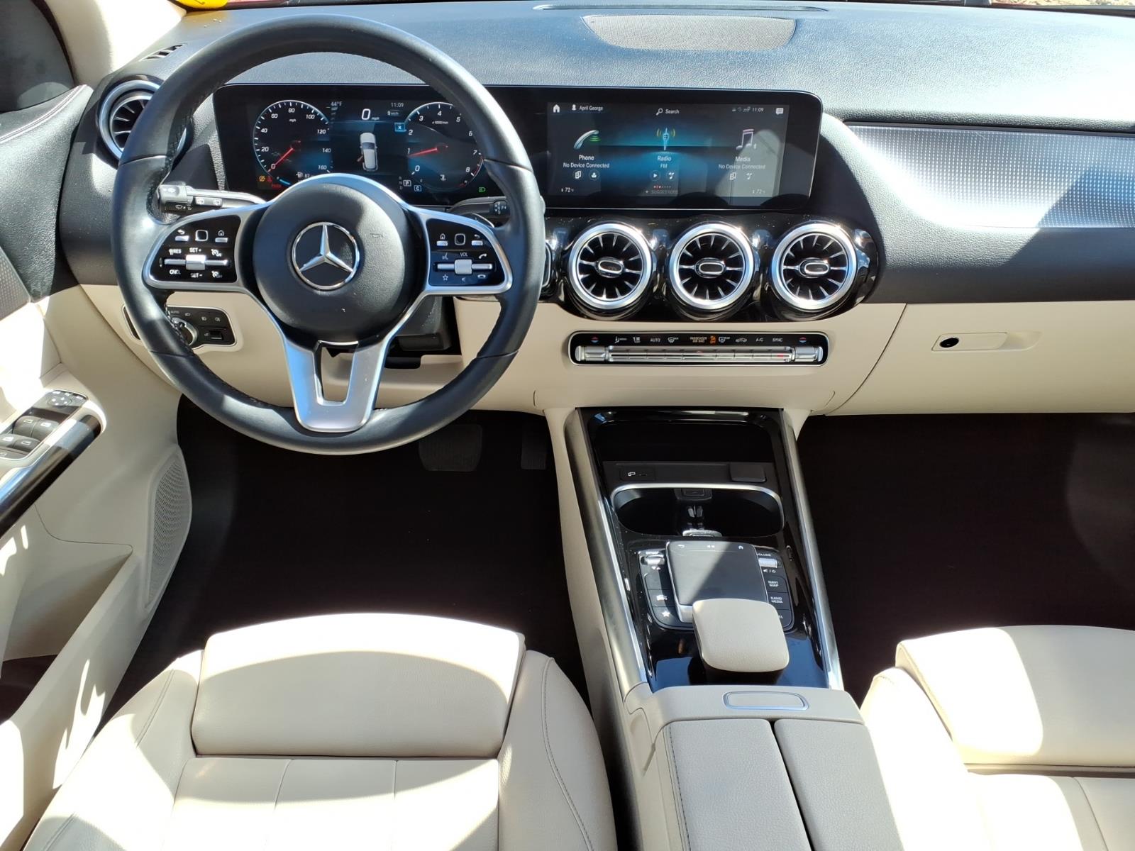 Mercedes-BenzGLA2