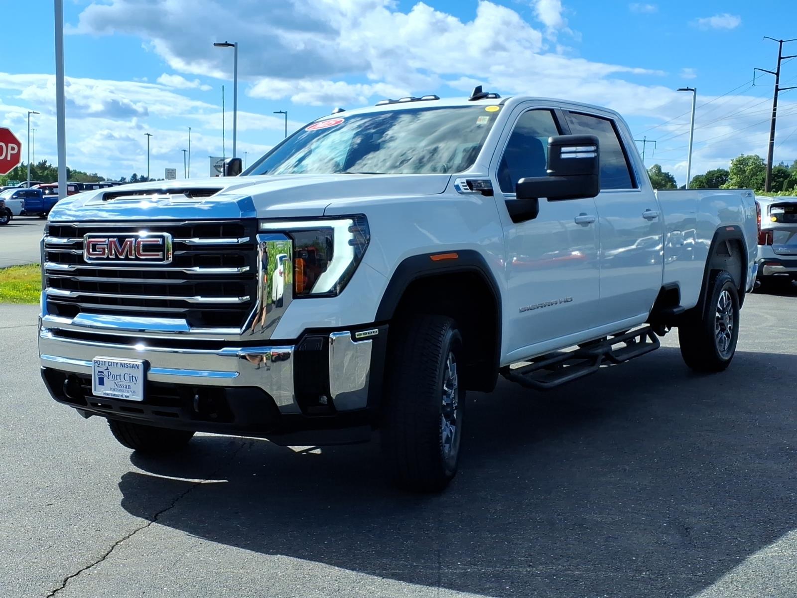 GMCSierra 2500HD30