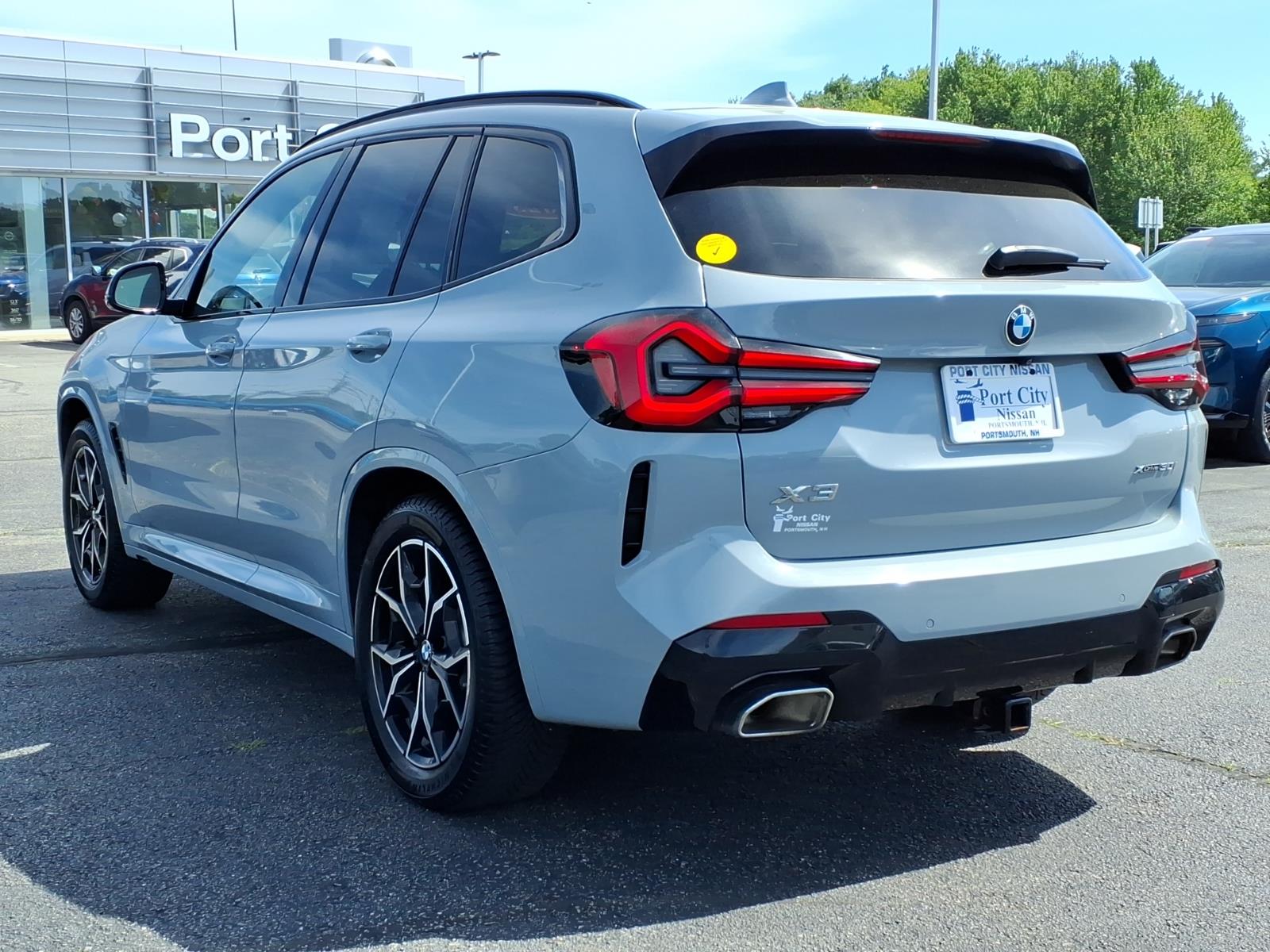 BMWX330