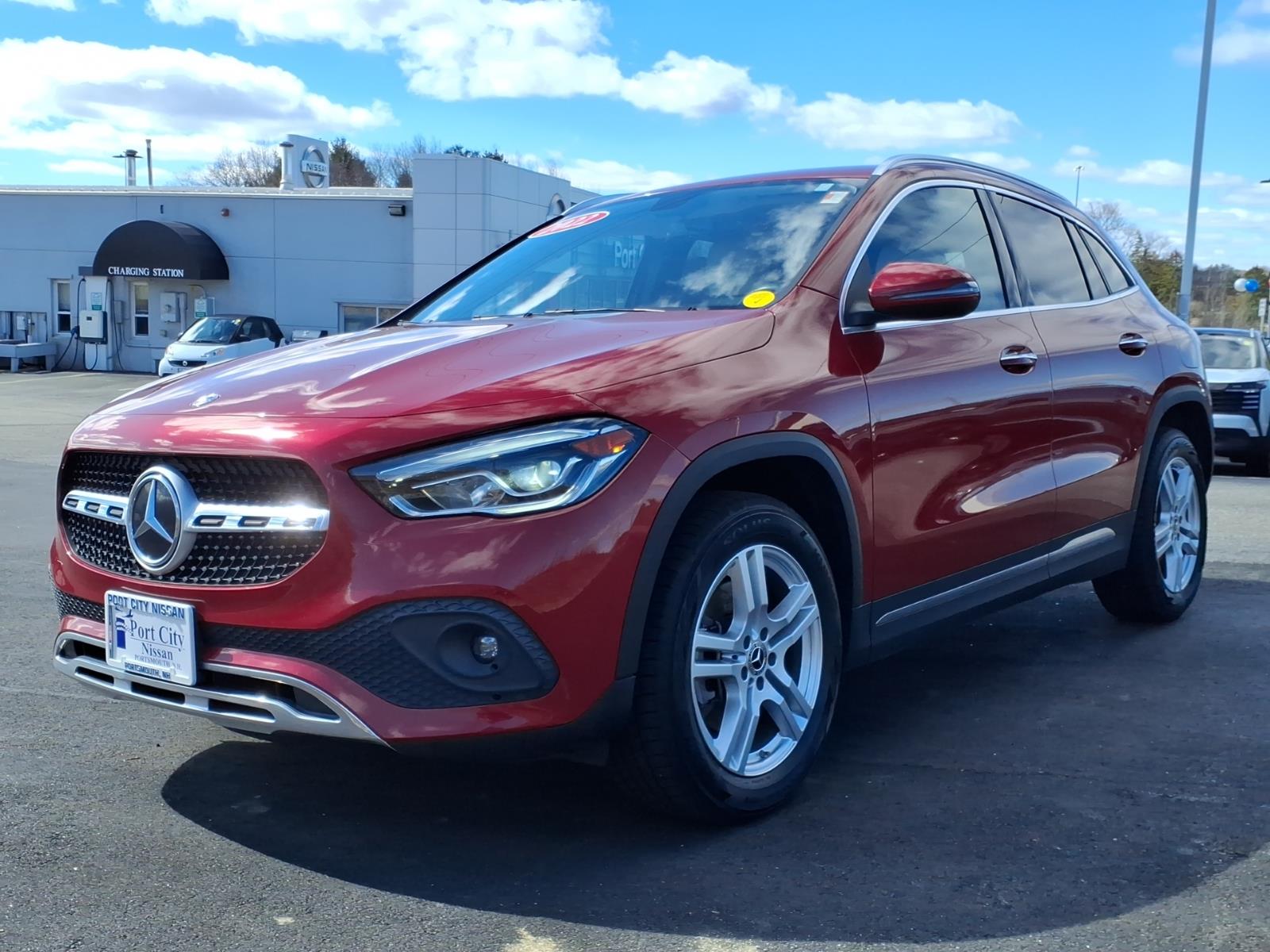 Mercedes-BenzGLA30