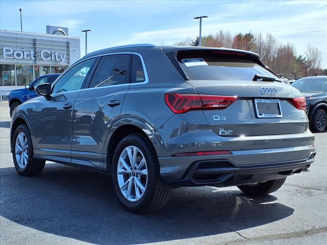 2022 Audi Q3 quattro S line Premium 45 TFSI