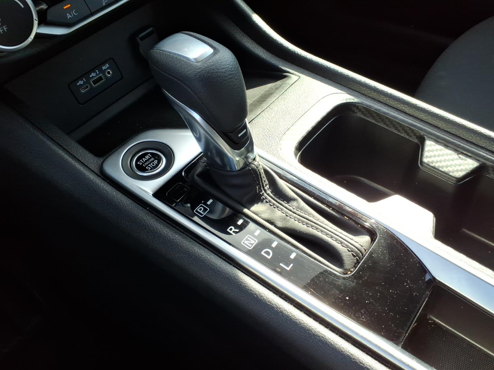 NissanSentra3