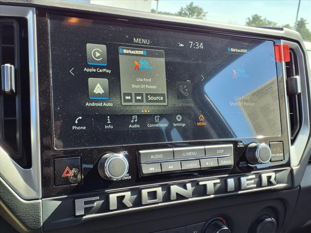2025 Nissan Frontier SV