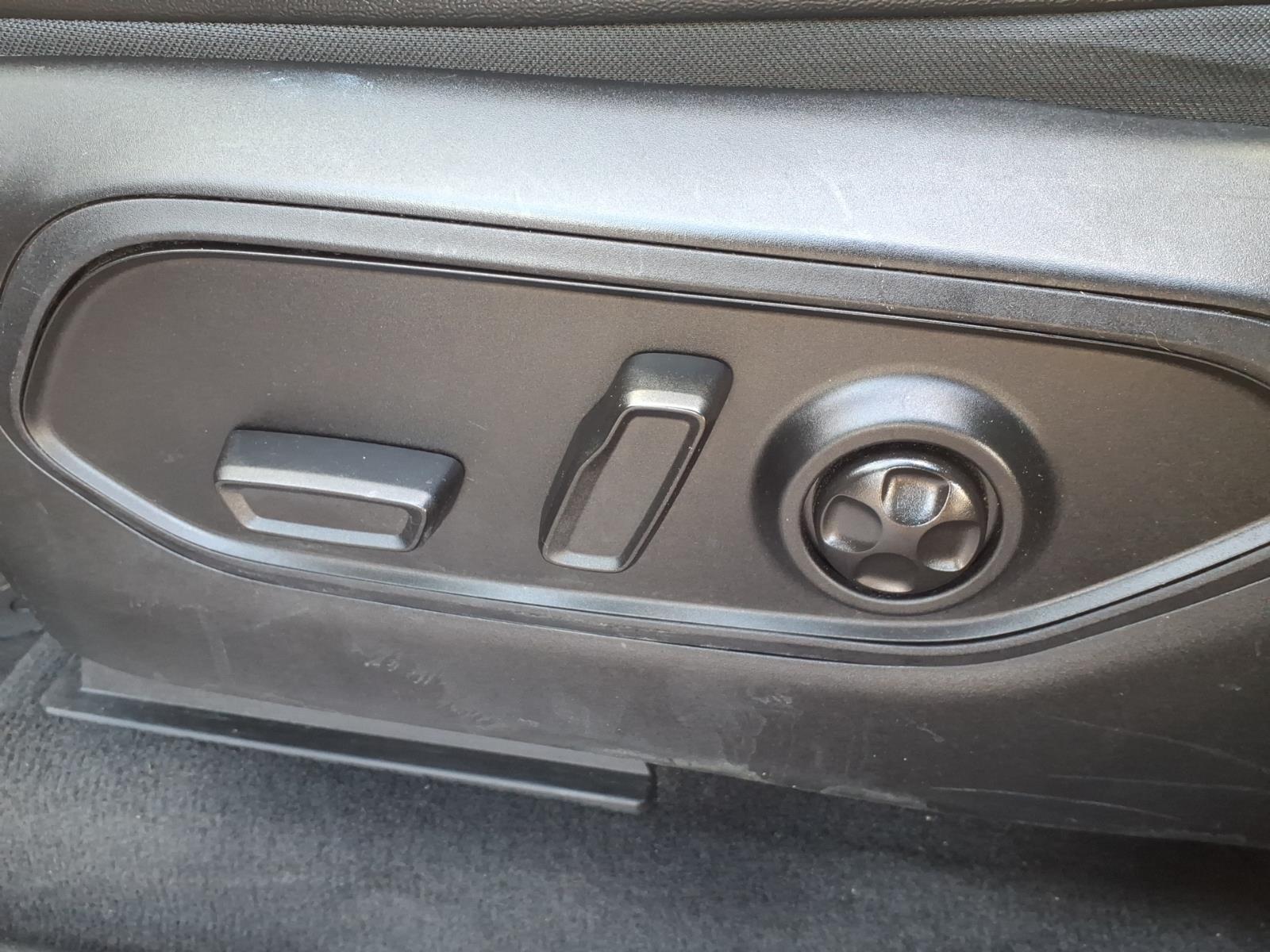 JeepGrand Cherokee4