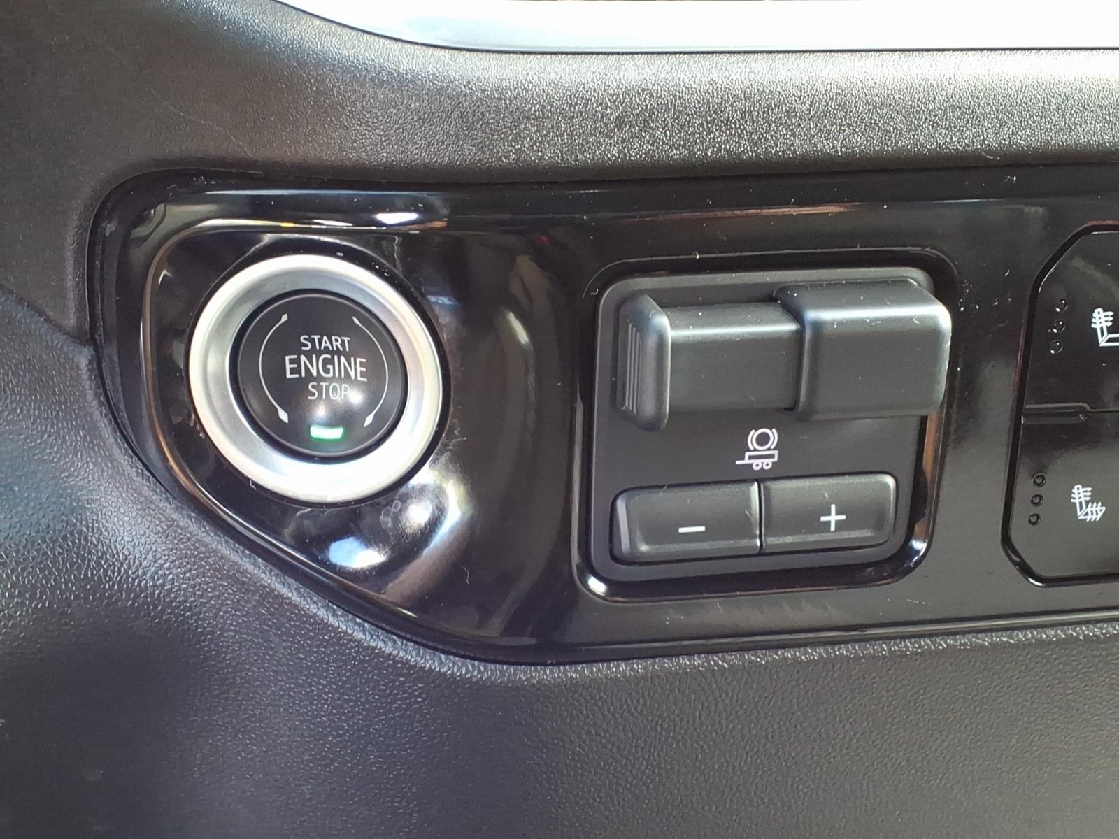 GMCSierra 2500HD4