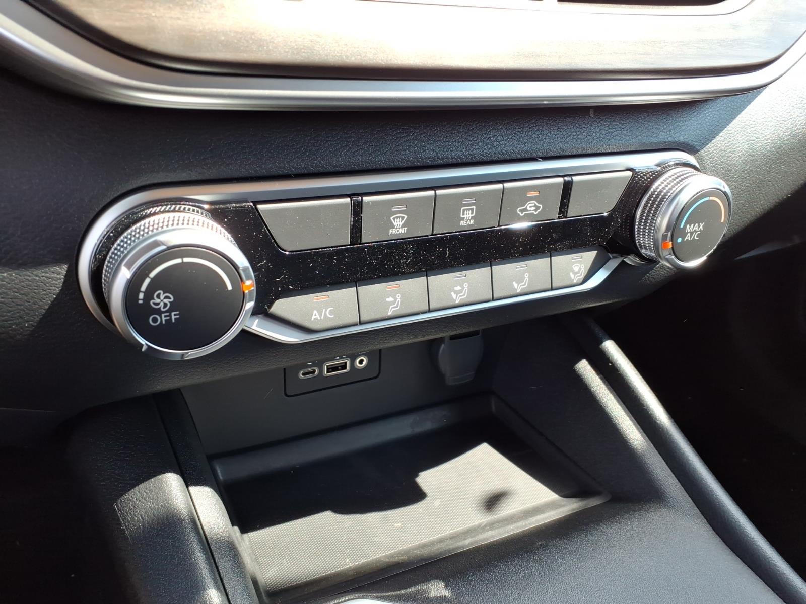 NissanAltima4