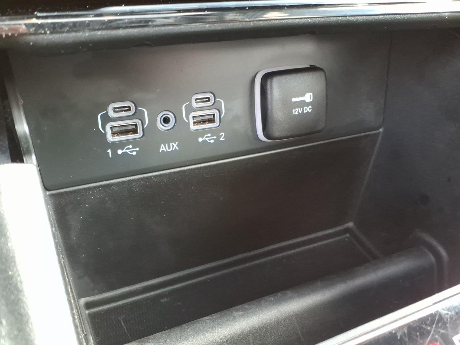 JeepGrand Cherokee7