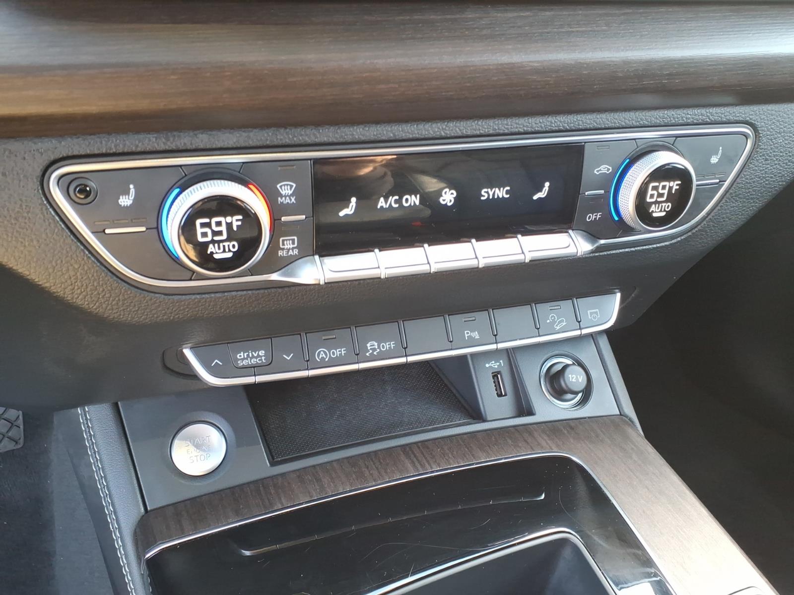 AudiQ5 Sportback7