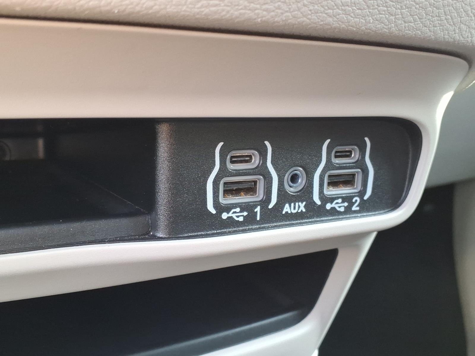 ChryslerPacifica8