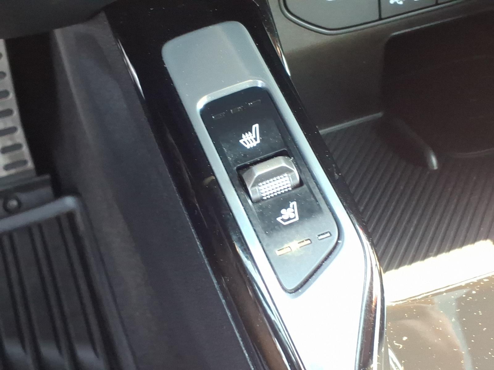 KiaSorento Hybrid8