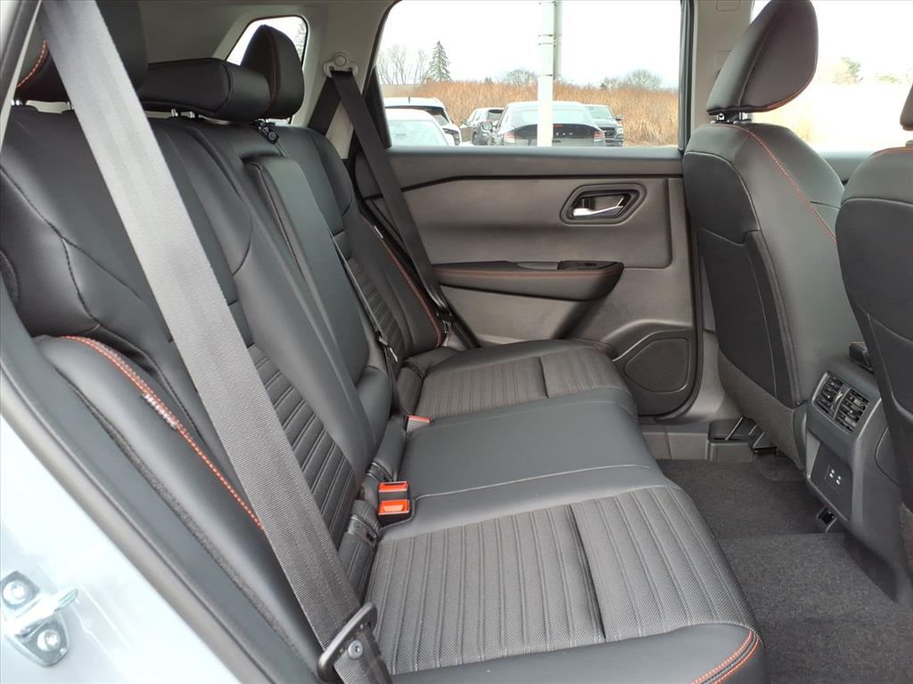 NissanRogue8