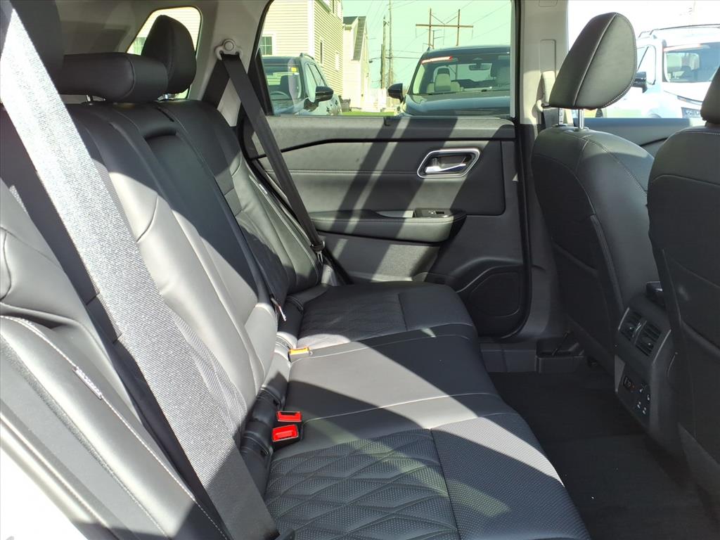 NissanRogue8