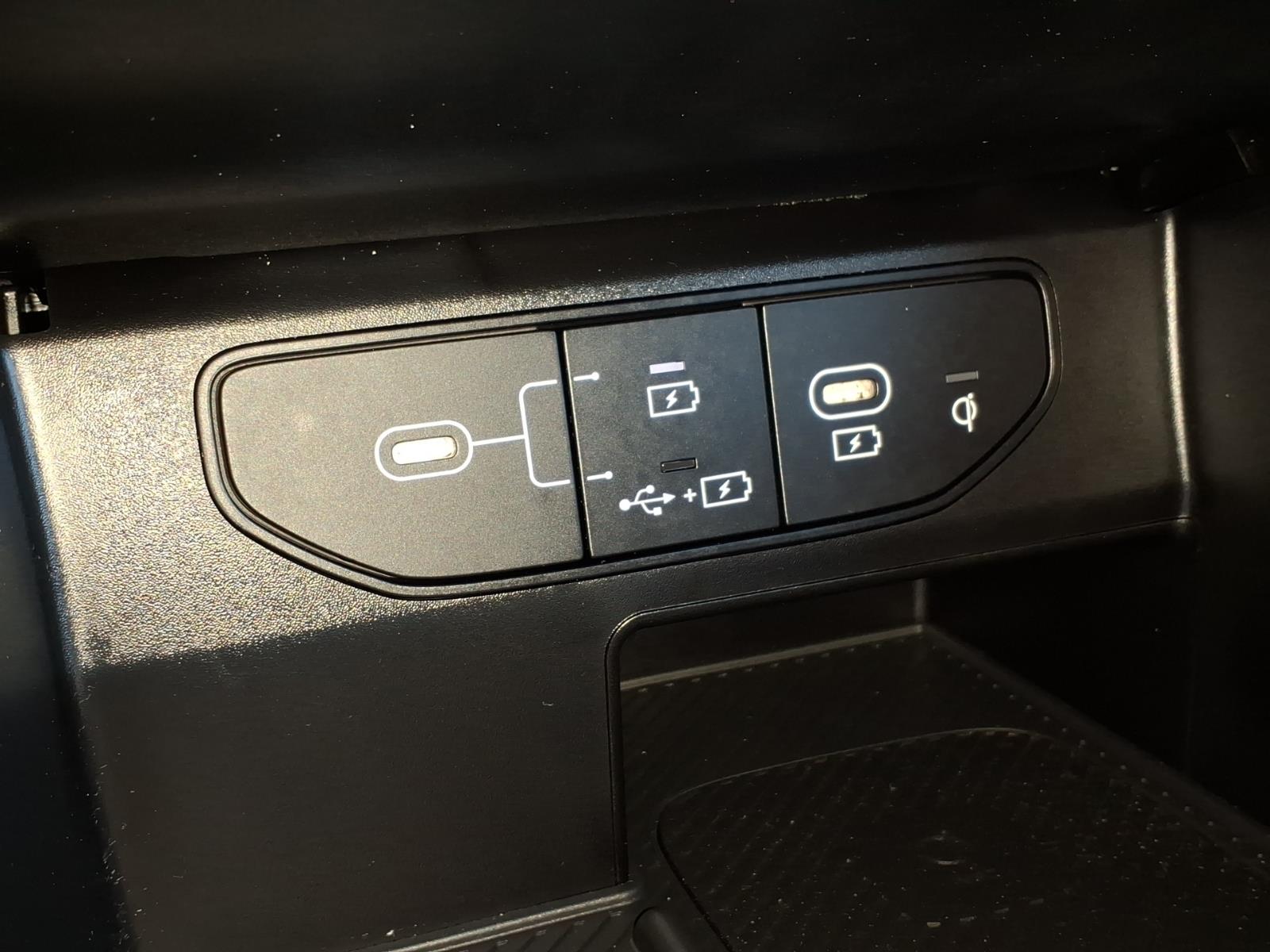 KiaSorento Hybrid9