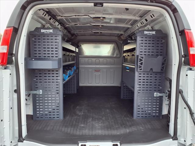 2025 Chevrolet Express 2500