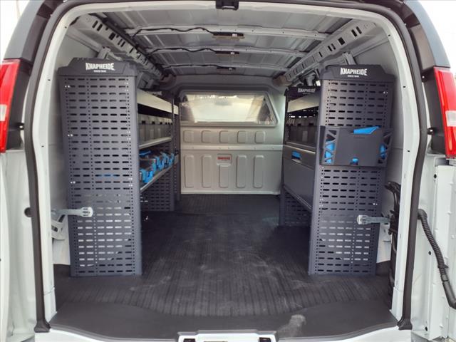 2025 Chevrolet Express 2500