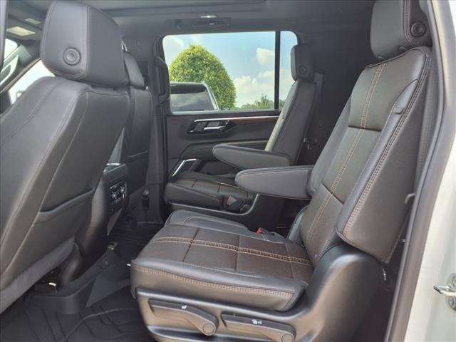 2025 Chevrolet Suburban High Country