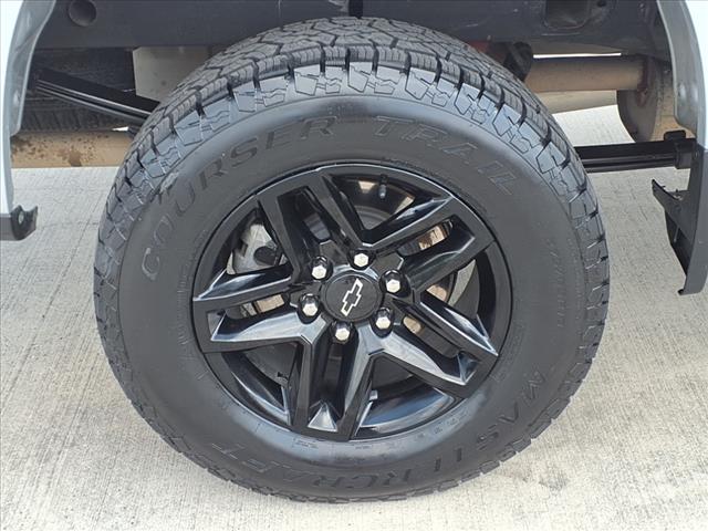 2020 Chevrolet Silverado 1500 Custom Trail Boss