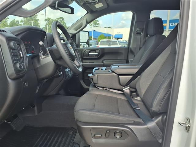 2025 Chevrolet Silverado 2500HD Custom
