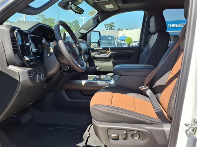 2025 Chevrolet Silverado 3500HD High Country