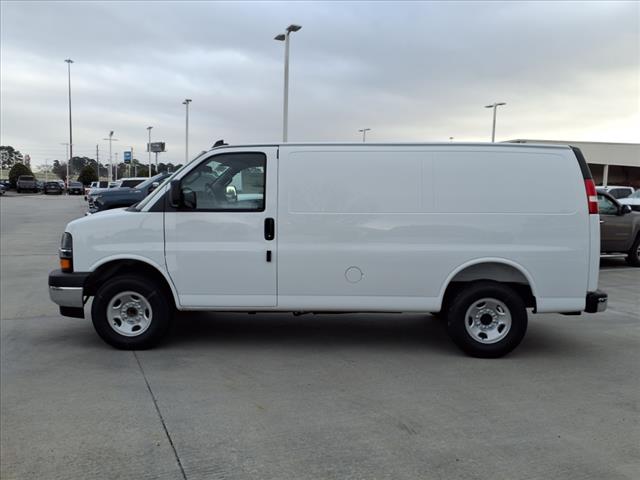 2025 Chevrolet Express 2500